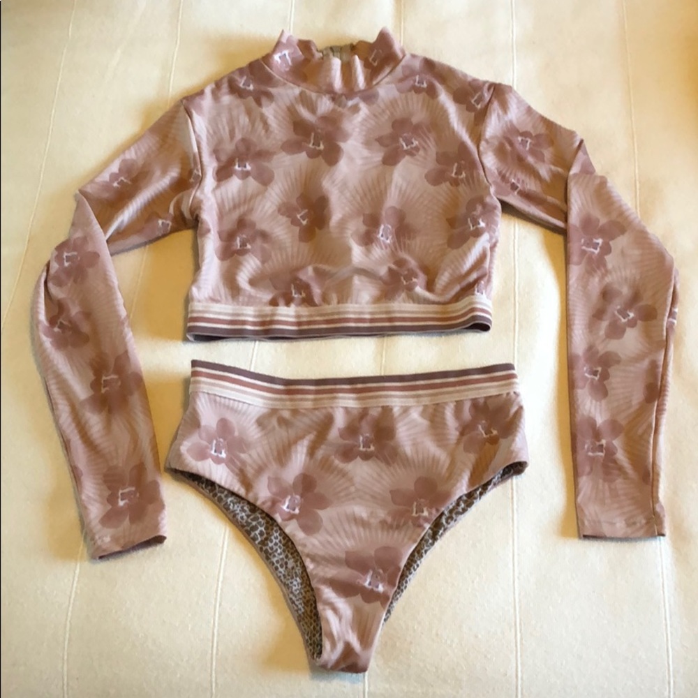 Acacia Indo Top and Gland Bottom